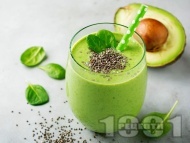 Рецепта Фреш / смути от краставица, чиа и авокадо